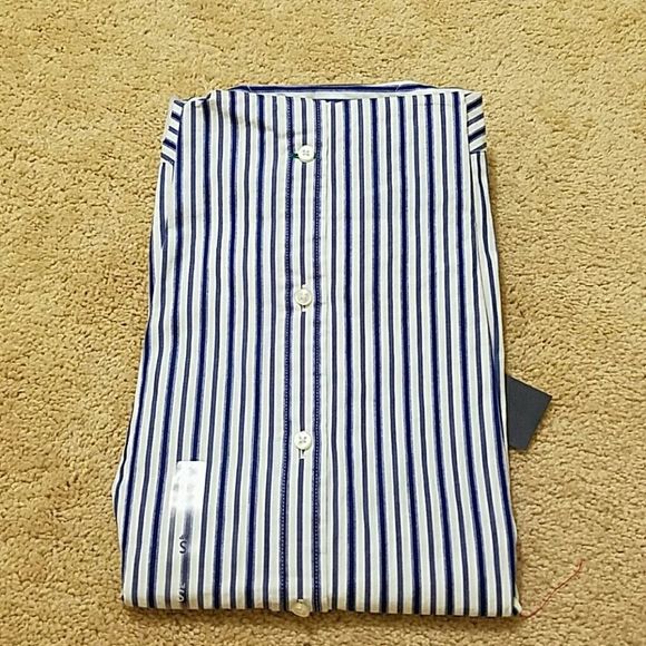 Tommy Hilfiger casual button-down - Picture 4 of 4